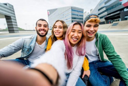 2026 is the New 2016: Why Gen Z is Ditching Digital Perfection for Raw Authenticity