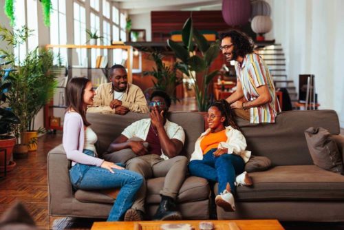 Booking as a Group: How to Live with Your Friends